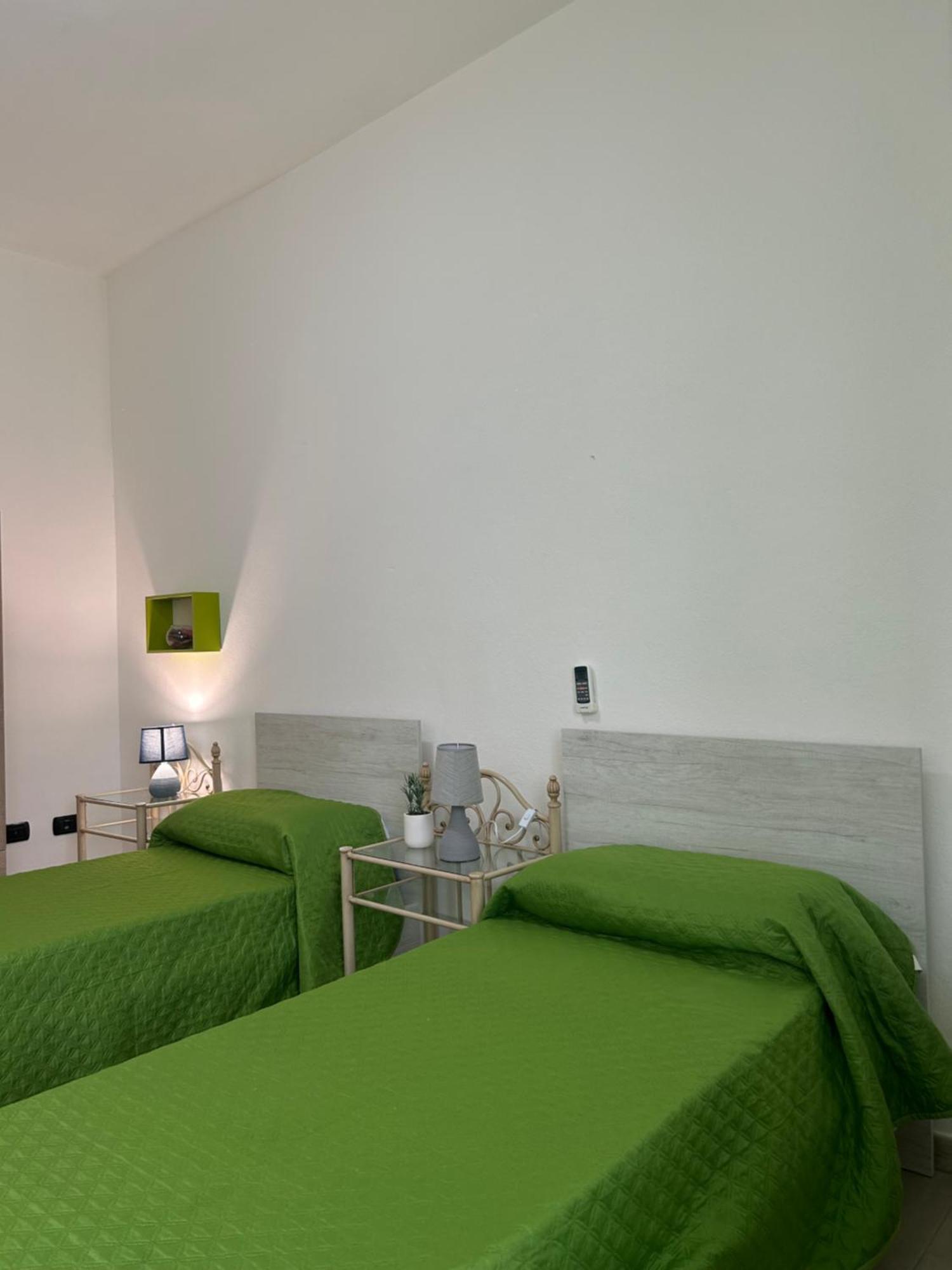 Апартаменти Kris87 A 5 Minuti Dal Porto Альгеро Екстер'єр фото