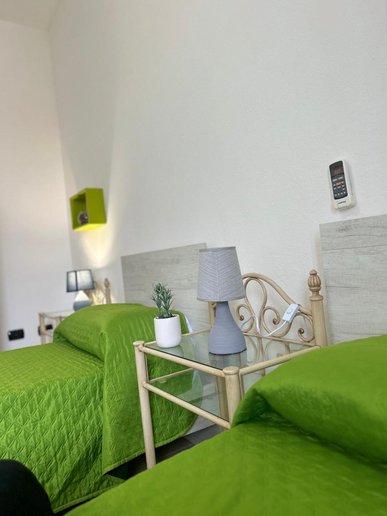 Апартаменти Kris87 A 5 Minuti Dal Porto Альгеро Екстер'єр фото