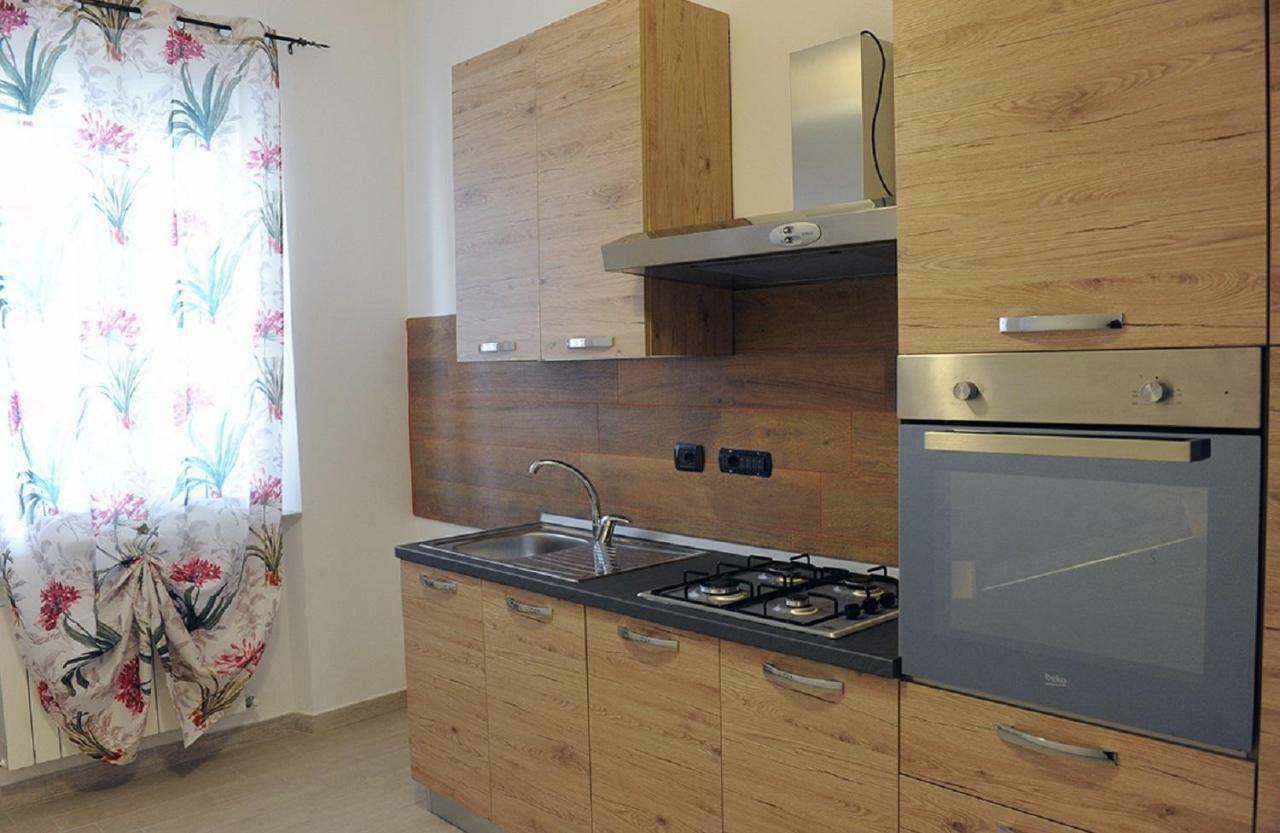 Апартаменти Kris87 A 5 Minuti Dal Porto Альгеро Екстер'єр фото